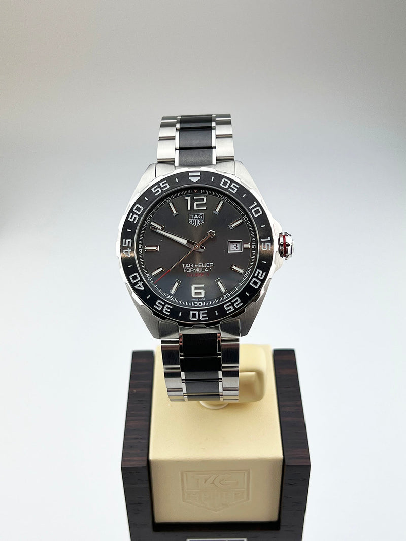 Mens Tag Heuer Formula 1 WAZ2011 Calibre 5 43mm Automatic Watch NEW
